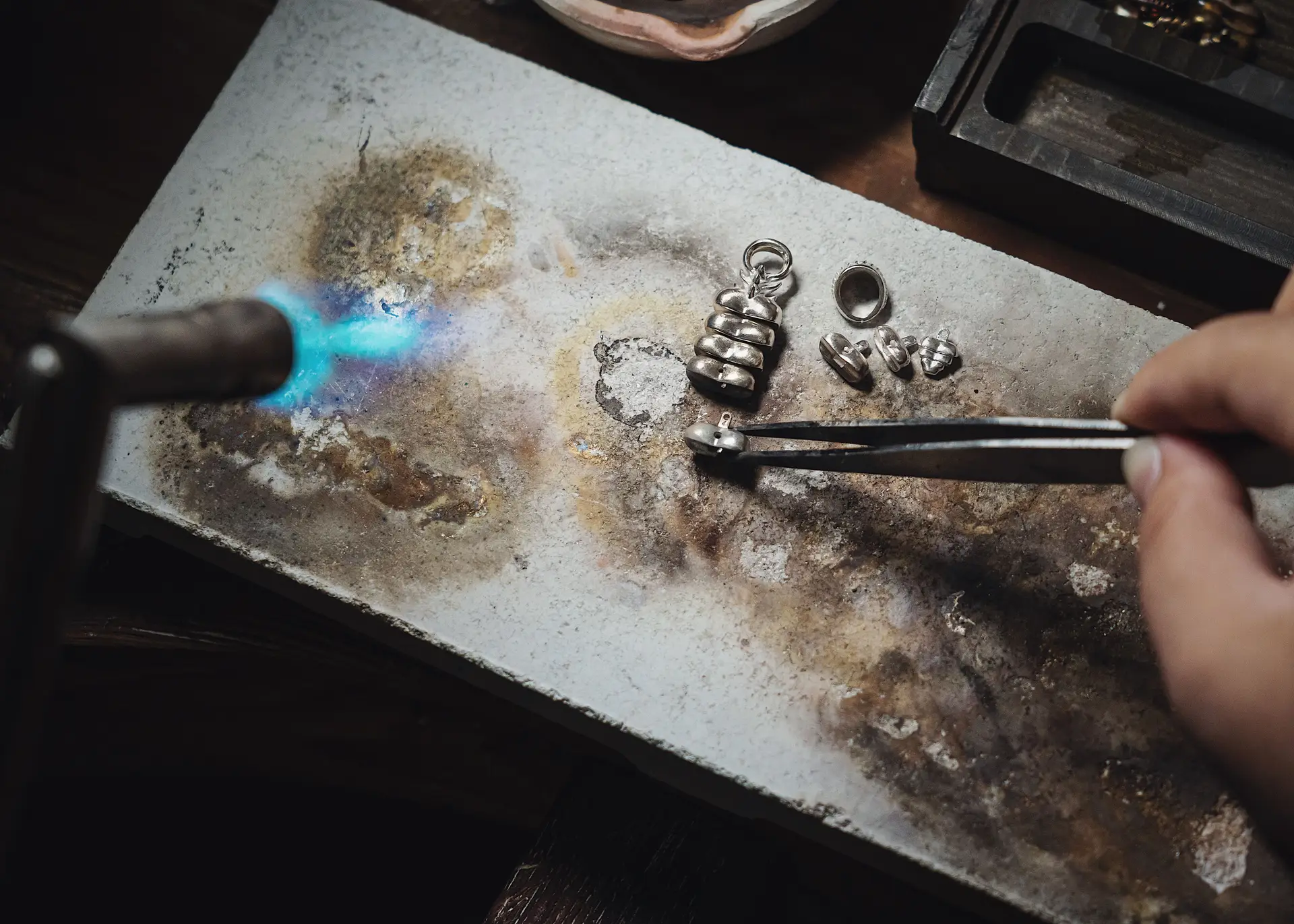 Workshop blowtorch work