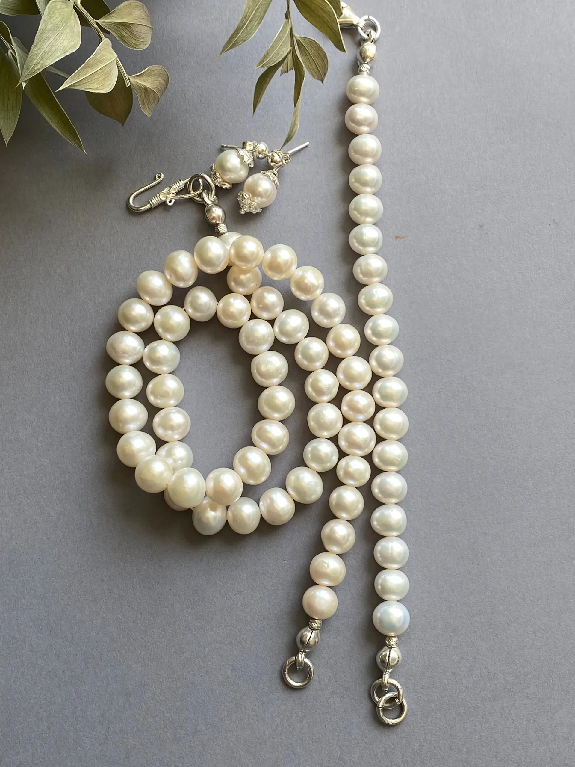 Silver Snowline Necklace