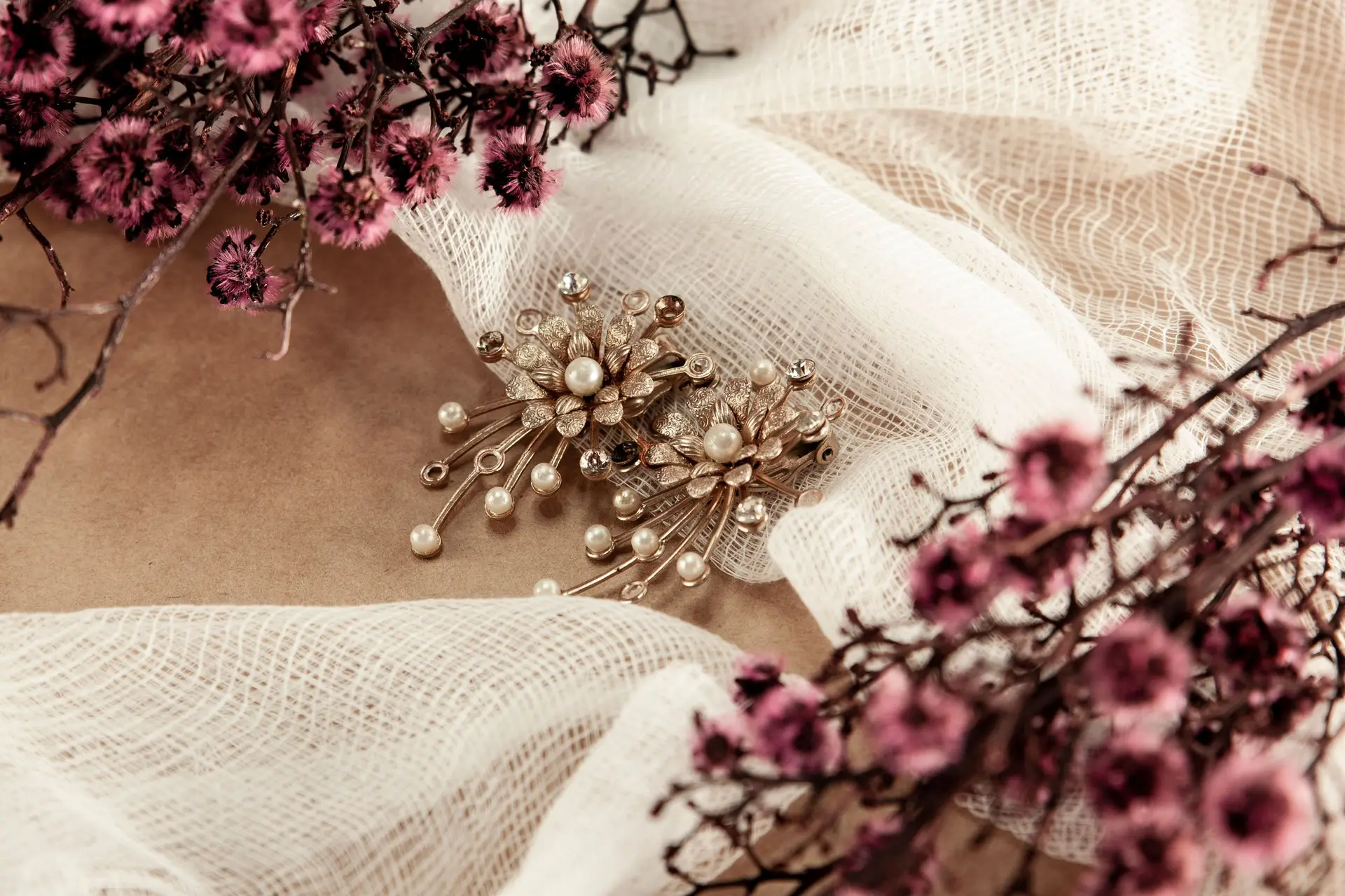 Frost Pearl Drop Earrings